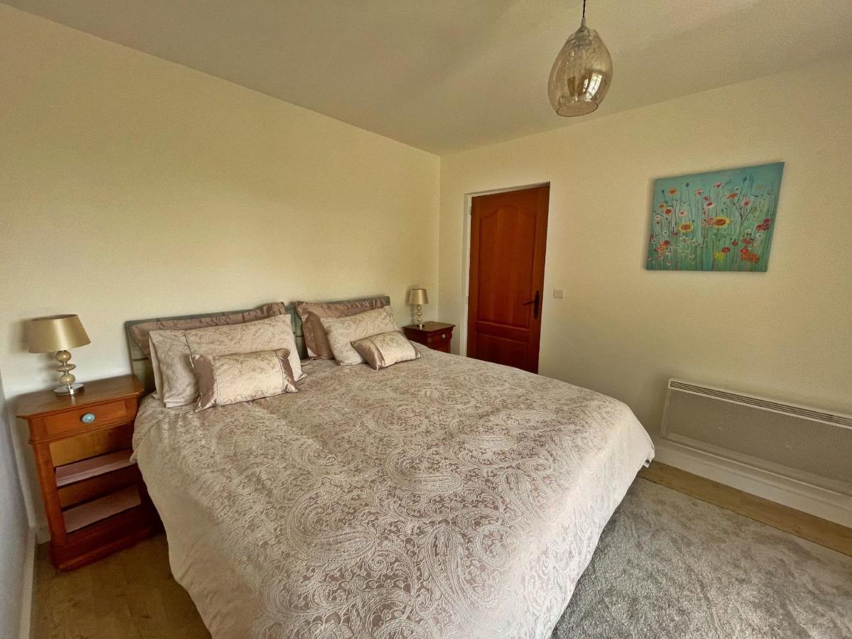 Champs Chevrier Villa Mezieres-sur-Issoire Ngoại thất bức ảnh